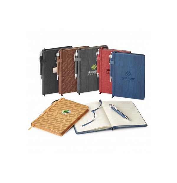 combiné de journal avec couverture rigide