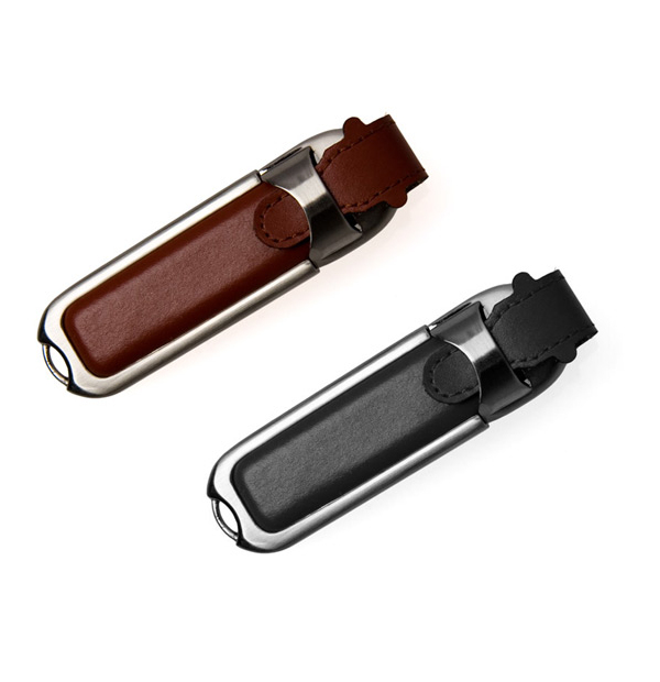 Clé USB fini simili cuir et métal