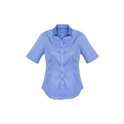 chemise manches courtes infroissable et antitaches