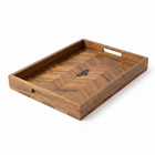 Planche de service en bois d'acacia motif chevrons 